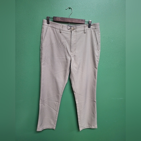 Vineyard Vines Other - Vineyard Vines Men’s Links Pants – Size 32x30 – Khaki / Stone